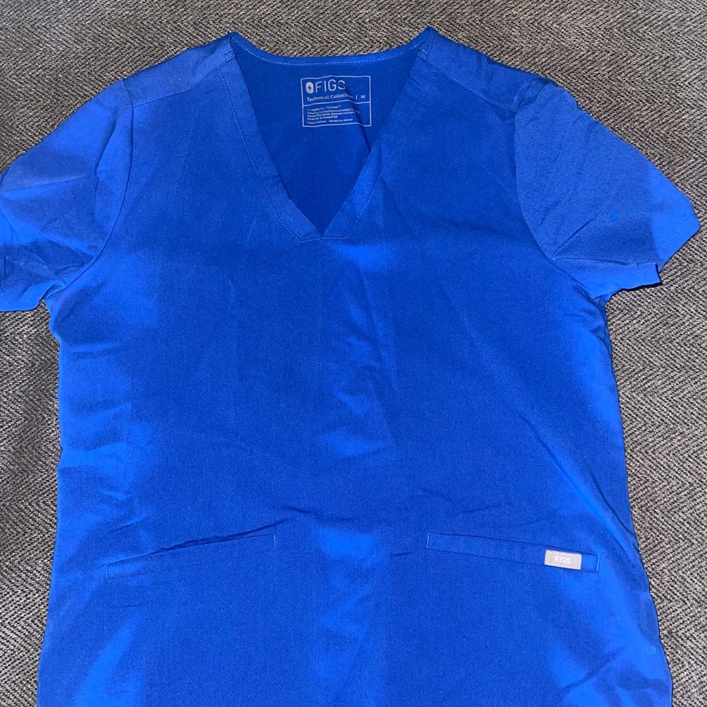 NWOT FIGS SCRUB TOP